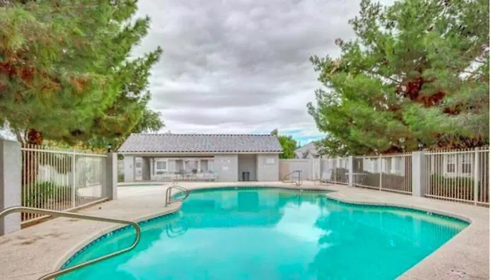 Cozy 3 Bedrooms Town In With Community Pool Holiday home