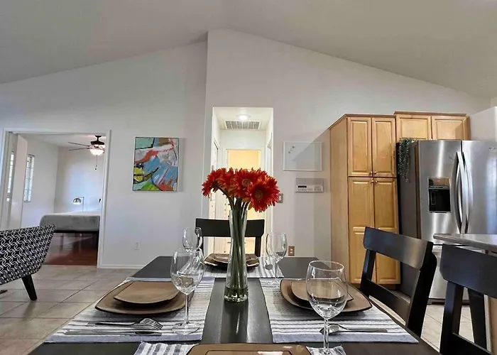Holiday home Cozy 3 Bedrooms Town In With Community Pool *
